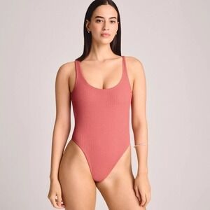 Women's Vitamin A Pink Terracotta Textured One Piece Swimsuit XS New With Tags
